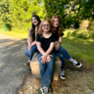 Meet your Posher, Michele